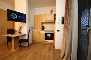 Cazare-la-Comfort-apartments-Timisoara-Apartament-Lotus-Cazare-in-Timisoara-DescoperimRomania.ro-22-300x200 Cazare la Comfort apartments Timisoara - Apartament Lotus - Cazare in Timisoara - DescoperimRomania.ro (22)