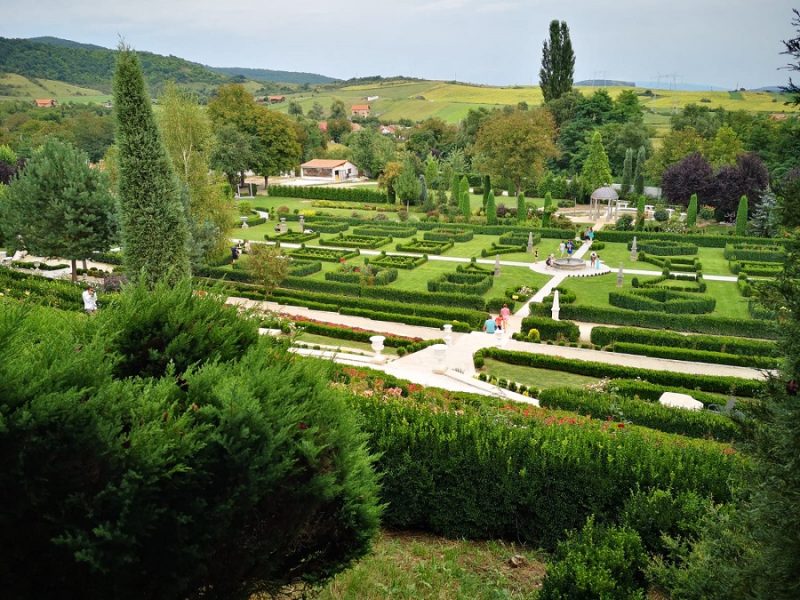 I Giardini di Zoe - Versailles-ul din inima Transilvaniei