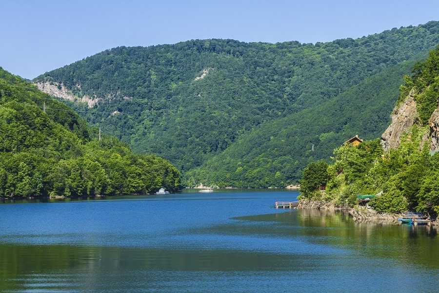 Lacul-Tarnita–si-a-undelor-poveste-Idei-de-calatorie-Cluj-DescoperimRomania.ro-1 Lacul Tarnița – și a undelor poveste