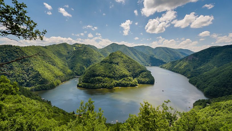 Lacul-Tarnita–si-a-undelor-poveste-Idei-de-calatorie-Cluj-DescoperimRomania.ro