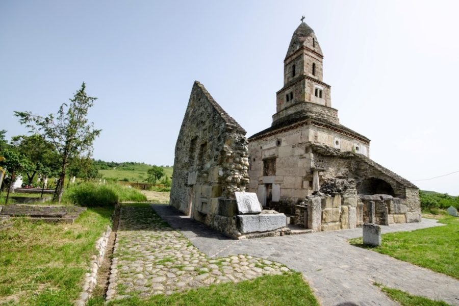 Cazare Densuș- DescoperimRomania.ro