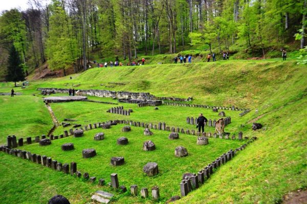 Cazare Sarmizegetusa - www.DescoperimRomania.ro