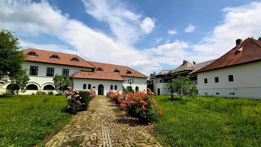 Cazare-Valenii-de-Munte-www.DescoperimRomania.ro_-900x506 Cazare Valenii de Munte - www.DescoperimRomania.ro