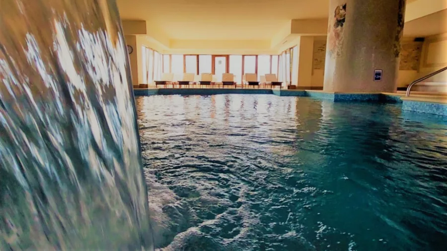 Refugiu-in-Raiul-Anette-Resort-SPA-Idei-de-calatorie-www.DescoperimRomania.ro-10-900x506 Refugiu în Raiul Anette Resort & SPA - Idei de călătorie - www.DescoperimRomania.ro (10)