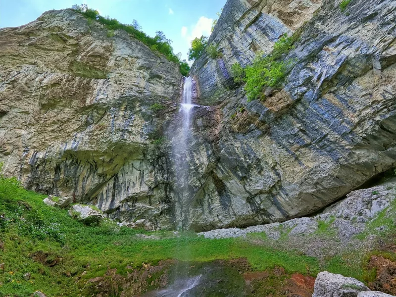 1653338125_cascada-vanturatoarea_23-800x600 DCIM101GOPROGOPR2370.JPG