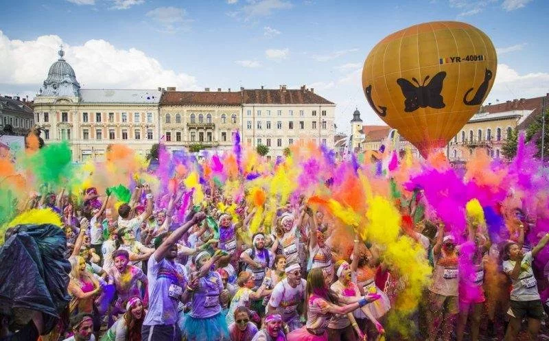 COLOR RUN Cluj www.descoperimRomânia.ro