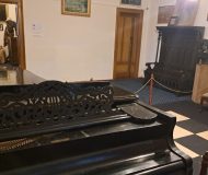 Casa-memoriala-Mihail-Sadoveanu-intre-drama-personala-si-creatie-literar-DescoperimRomania-16-190x160 Casa memorială Mihail Sadoveanu, între dramă personală și creație litearară