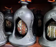 Ceramica-neagra-de-Marginea.-Atelierul-pe-care-nu-trebuie-sa-l-ratezi-in-Bucovina-_-DescoperimRomania-20-190x160 Ceramica neagră de Marginea. Atelierul pe care nu trebuie să-l ratezi în Bucovina