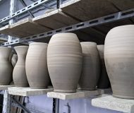 Ceramica-neagra-de-Marginea.-Atelierul-pe-care-nu-trebuie-sa-l-ratezi-in-Bucovina-_-DescoperimRomania-5-190x160 Ceramica neagră de Marginea. Atelierul pe care nu trebuie să-l ratezi în Bucovina