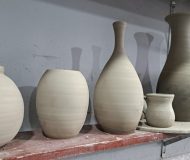 Ceramica-neagra-de-Marginea.-Atelierul-pe-care-nu-trebuie-sa-l-ratezi-in-Bucovina-_-DescoperimRomania-7-190x160 Ceramica neagră de Marginea. Atelierul pe care nu trebuie să-l ratezi în Bucovina