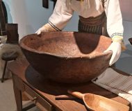 Muzeul-Etnografic-al-Bucovinei.-Povestea-usturoiului-care-apara-satul-27-190x160 Muzeul Etnografic al Bucovinei. Povestea usturoiului care apără satul