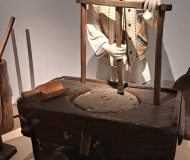 Muzeul-Etnografic-al-Bucovinei.-Povestea-usturoiului-care-apara-satul-29-190x160 Muzeul Etnografic al Bucovinei. Povestea usturoiului care apără satul