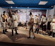 Muzeul-Etnografic-al-Bucovinei.-Povestea-usturoiului-care-apara-satul-35-190x160 Muzeul Etnografic al Bucovinei. Povestea usturoiului care apără satul