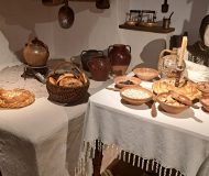 Muzeul-Etnografic-al-Bucovinei.-Povestea-usturoiului-care-apara-satul-7-190x160 Muzeul Etnografic al Bucovinei. Povestea usturoiului care apără satul