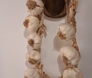 Muzeul-Etnografic-al-Bucovinei.-Povestea-usturoiului-care-apara-satul-8-190x160 Muzeul Etnografic al Bucovinei. Povestea usturoiului care apără satul