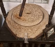 Muzeul-Popa-din-Tarpesti-o-colectie-nascuta-din-grija-pentru-traditie-si-memorie-12-190x160 Muzeul Popa din Tărpești, o colecție născută din grijă pentru tradiție și memorie