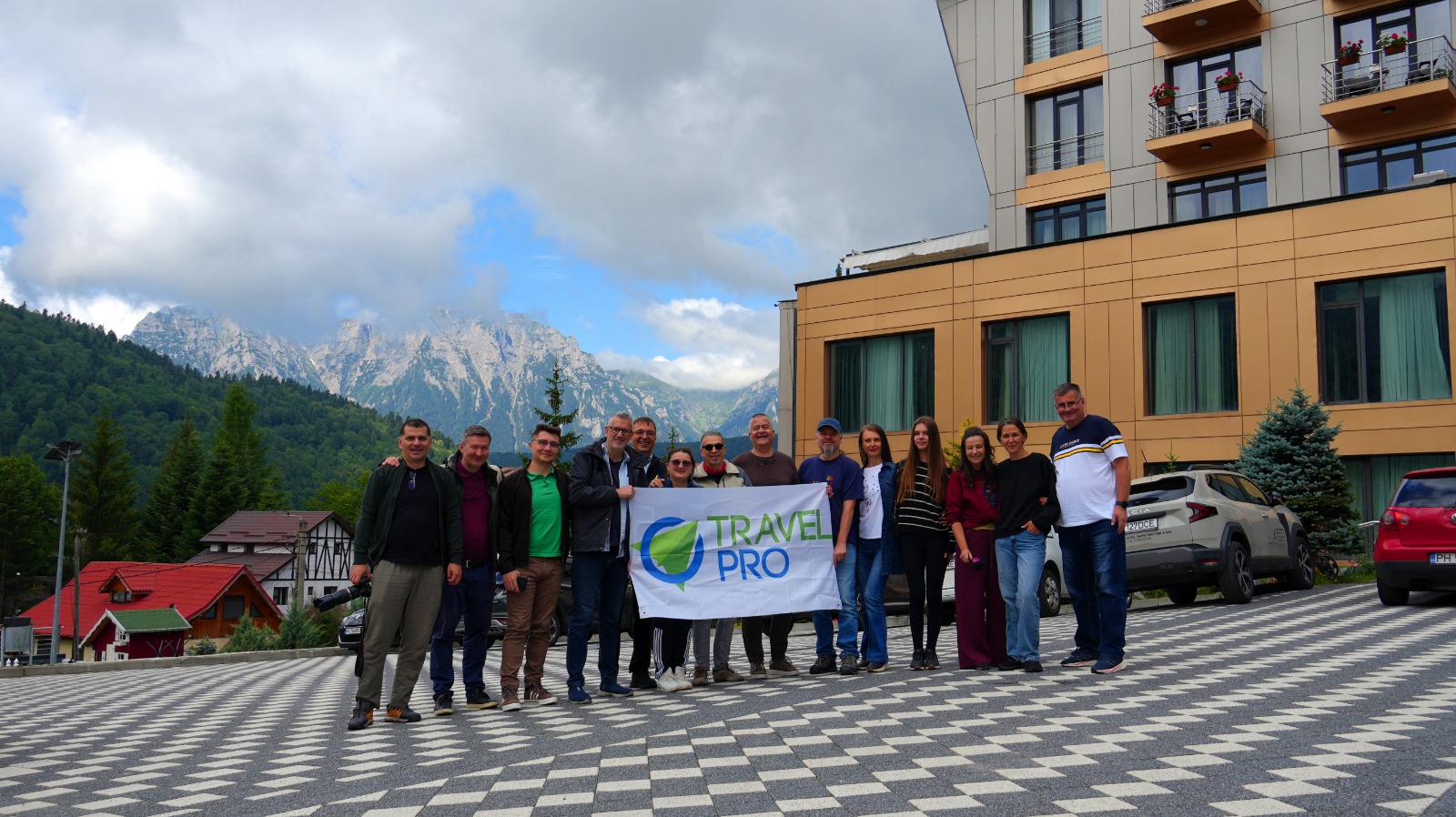 TRAVEL-PRO-promoveaza-Azuga-printr-un-press-trip-organizat-cu-sprijinul-Hotelului-Carpat-Inn-Pool-Spa Castelul Kornis - castelul cu inorogi