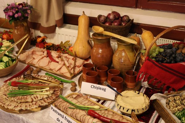 Gala-Turismului-„Descopera-Nord-Est-2026-patrimoniu-traditii-si-idei-pentru-viitorul-turismului-romanesc-26-600x400 Gala Turismului „Descoperă Nord-Est” 2026: patrimoniu, tradiții și idei pentru viitorul turismului românesc